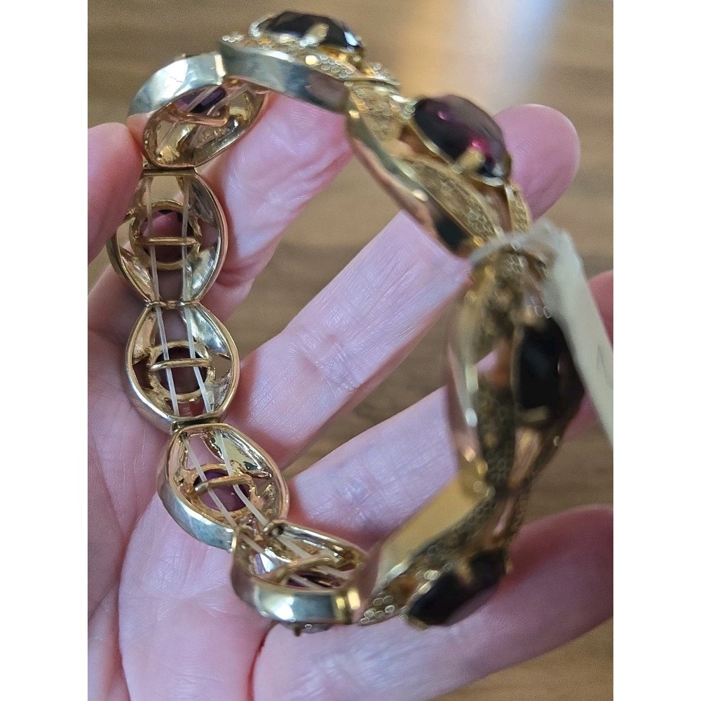2007 Monet Expandable Gold Tone Faux Amythest Ornate Bracelet Estate NWT - Picture 4 of 10